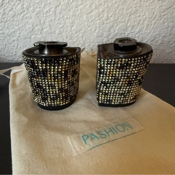 Pashion Footwear Glittering Black and Gold Heels - Picture 3 of 10